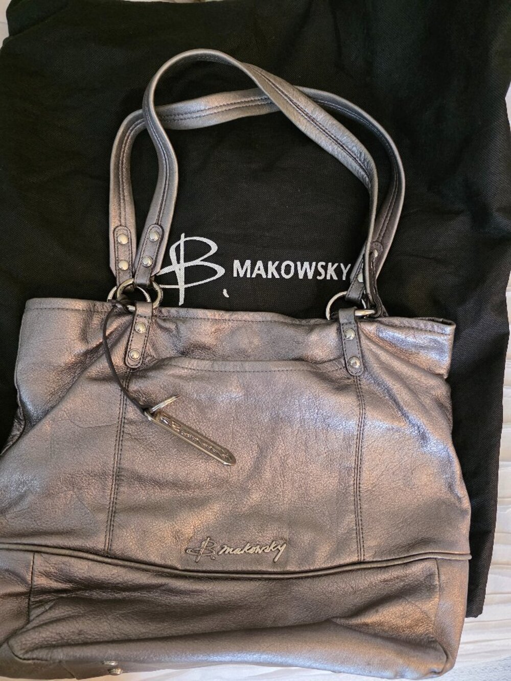 B.Makowsky silver metallic leather shoulder tote